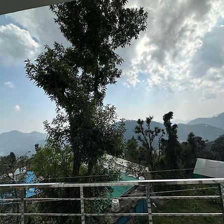 Hotel Goludev Valley View Нейнитал Екстериор снимка