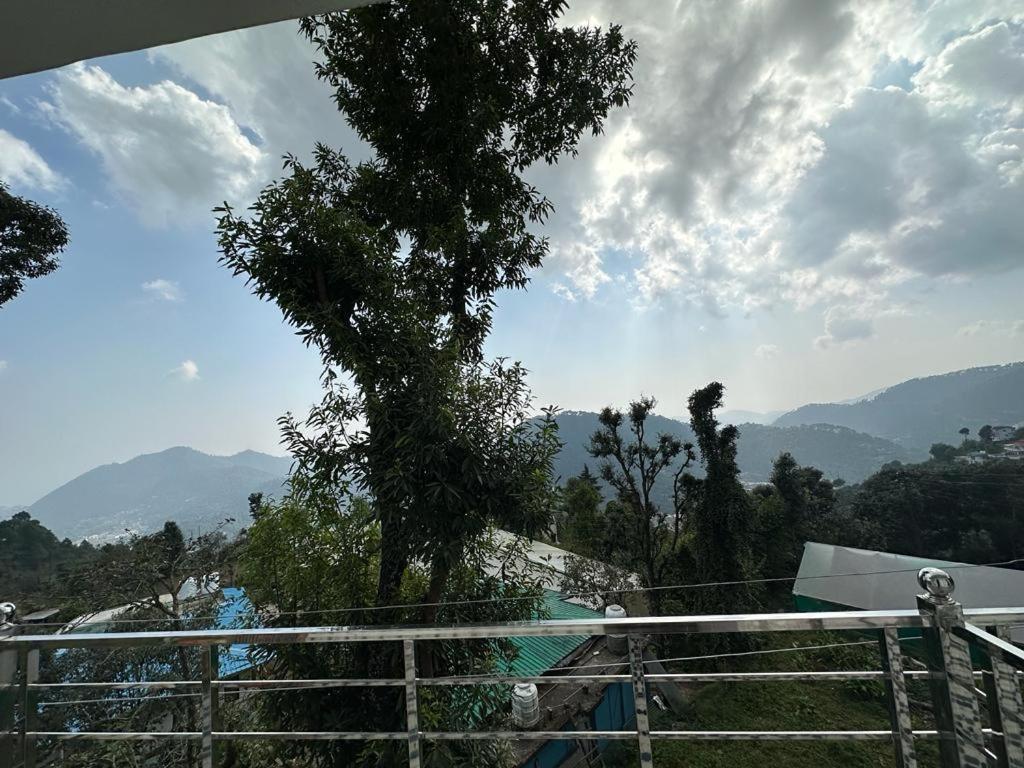 Hotel Goludev Valley View Нейнитал Екстериор снимка